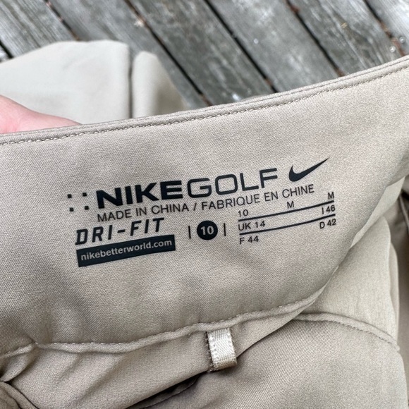 Nike Women’s Dri-Fit Tournament Golf Skort in Khaki (Size 10)‎ - Picture 12 of 14